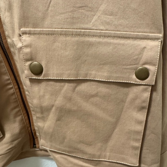 Women's Tan Utility Jacket - Picture 5 of 6